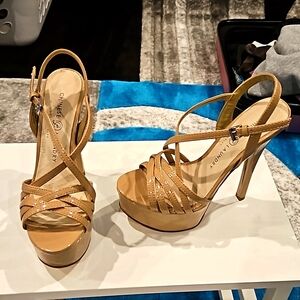 Chinese Laundry Teaser 2 Platform Heel